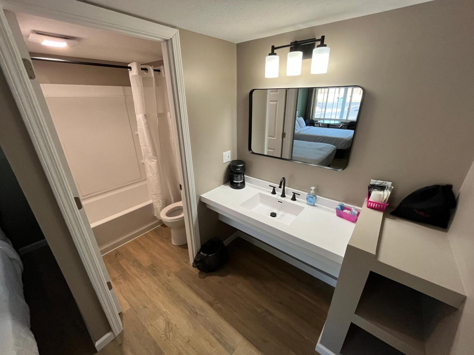 Valley Inn And Suites 프렌치릭 외부 사진